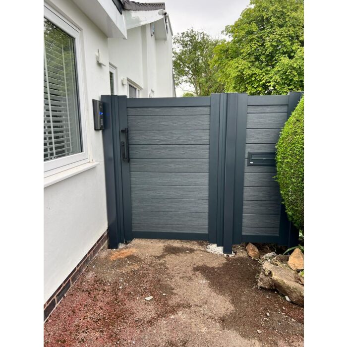 WPC Composite Fence Installation in Settler's Mill, Fulshear TX - Image 4